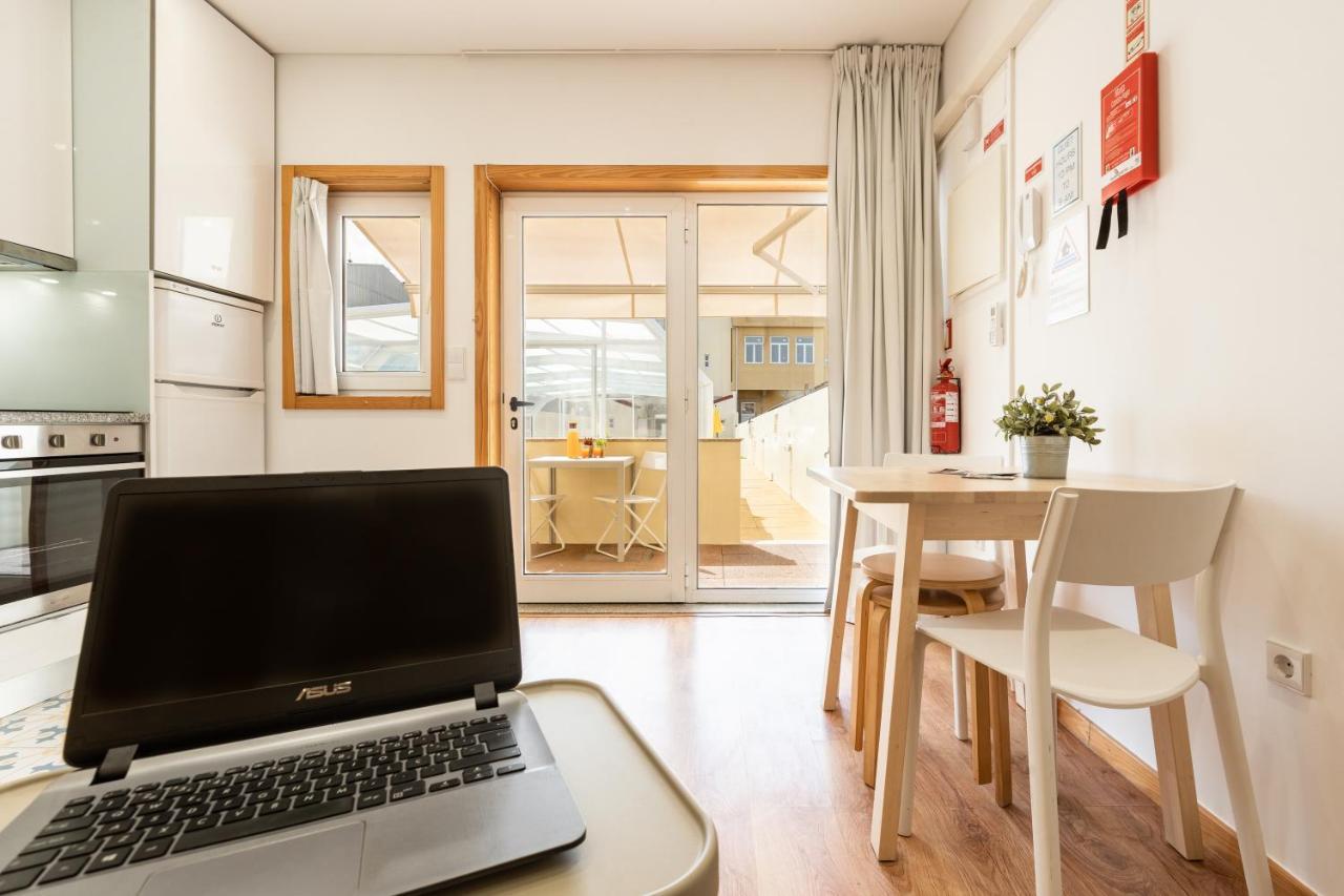 731 Costa Cabral Metro Residence Porto Exterior foto