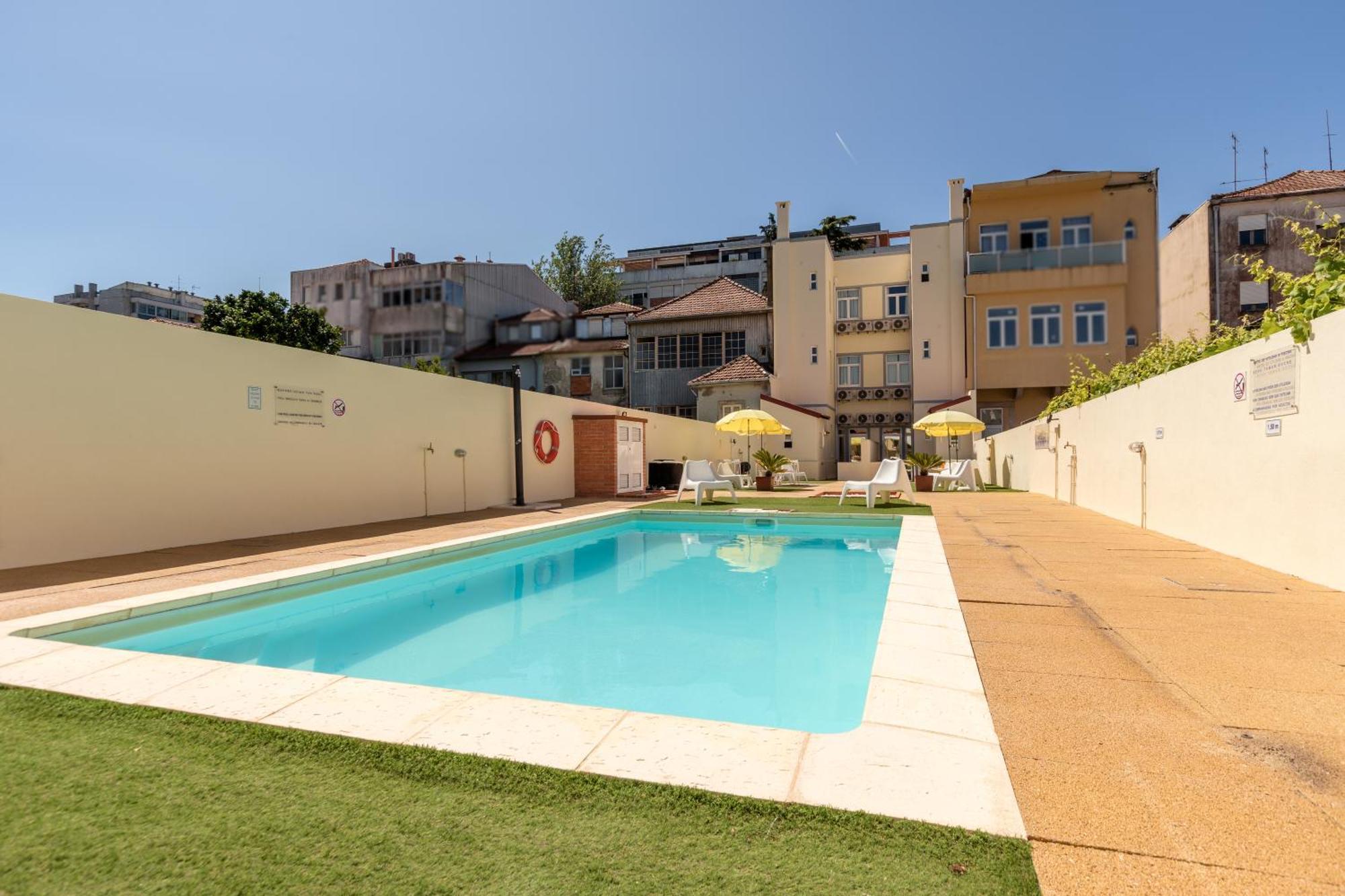 731 Costa Cabral Metro Residence Porto Exterior foto