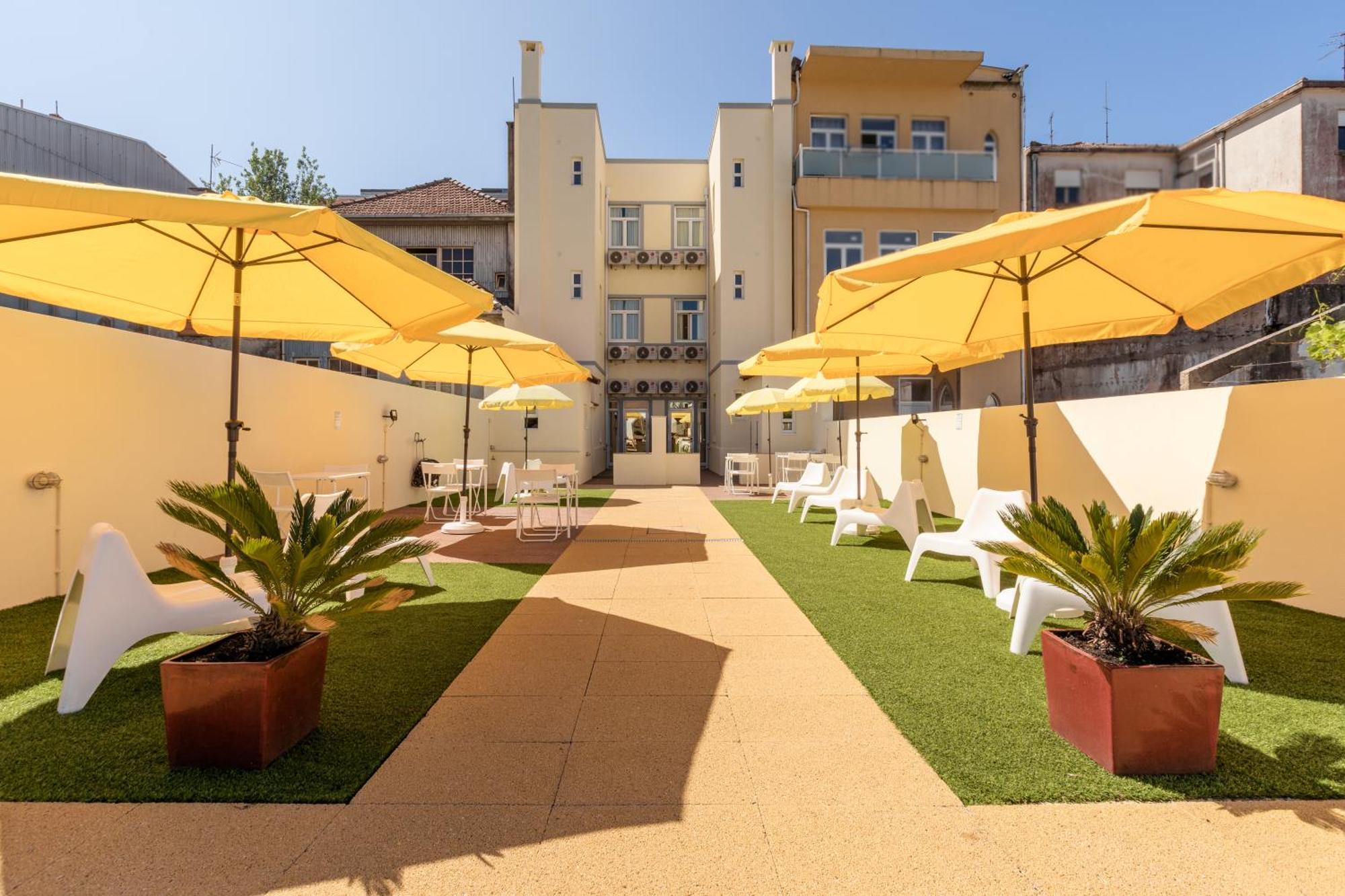 731 Costa Cabral Metro Residence Porto Exterior foto