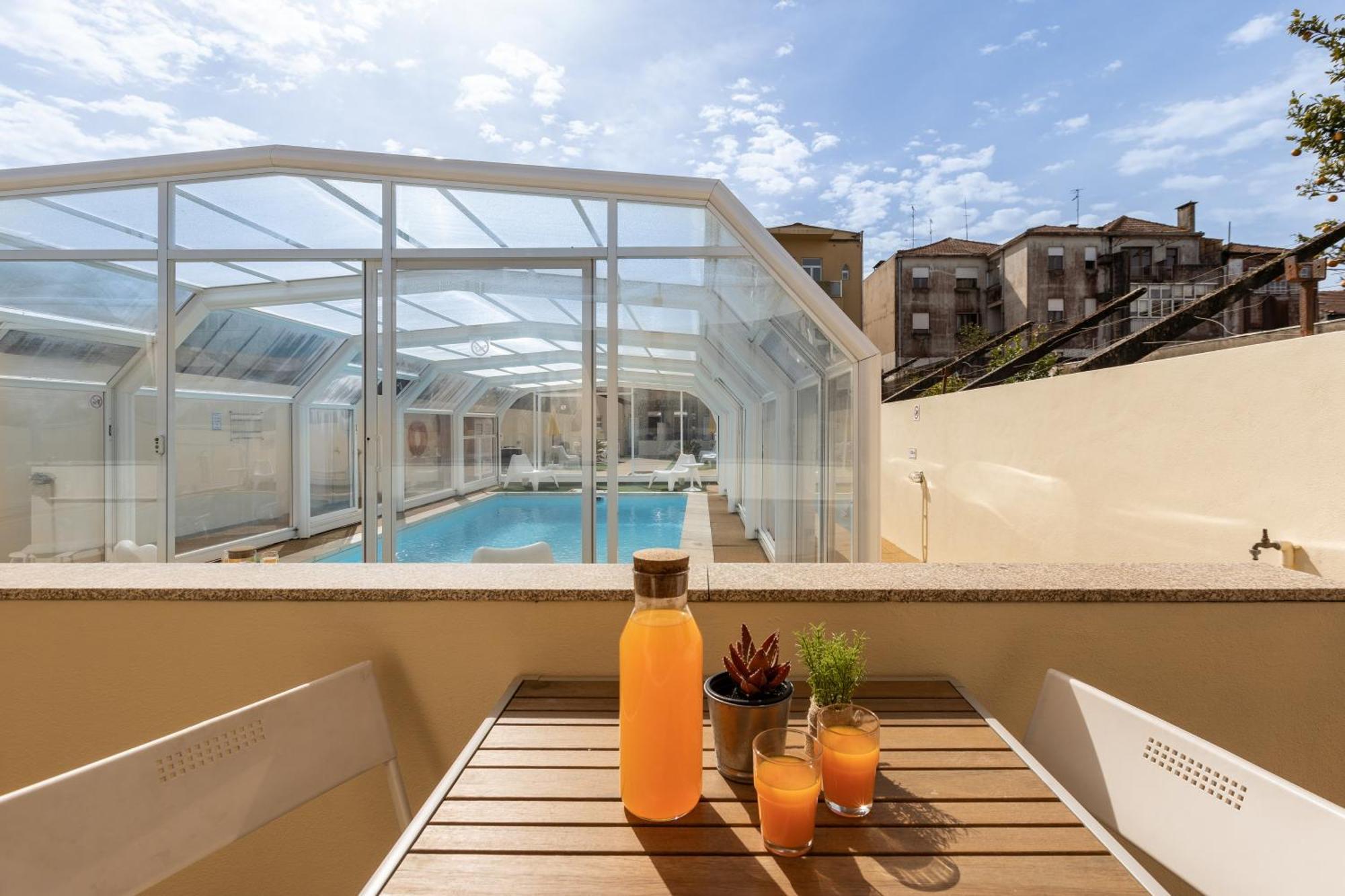 731 Costa Cabral Metro Residence Porto Quarto foto