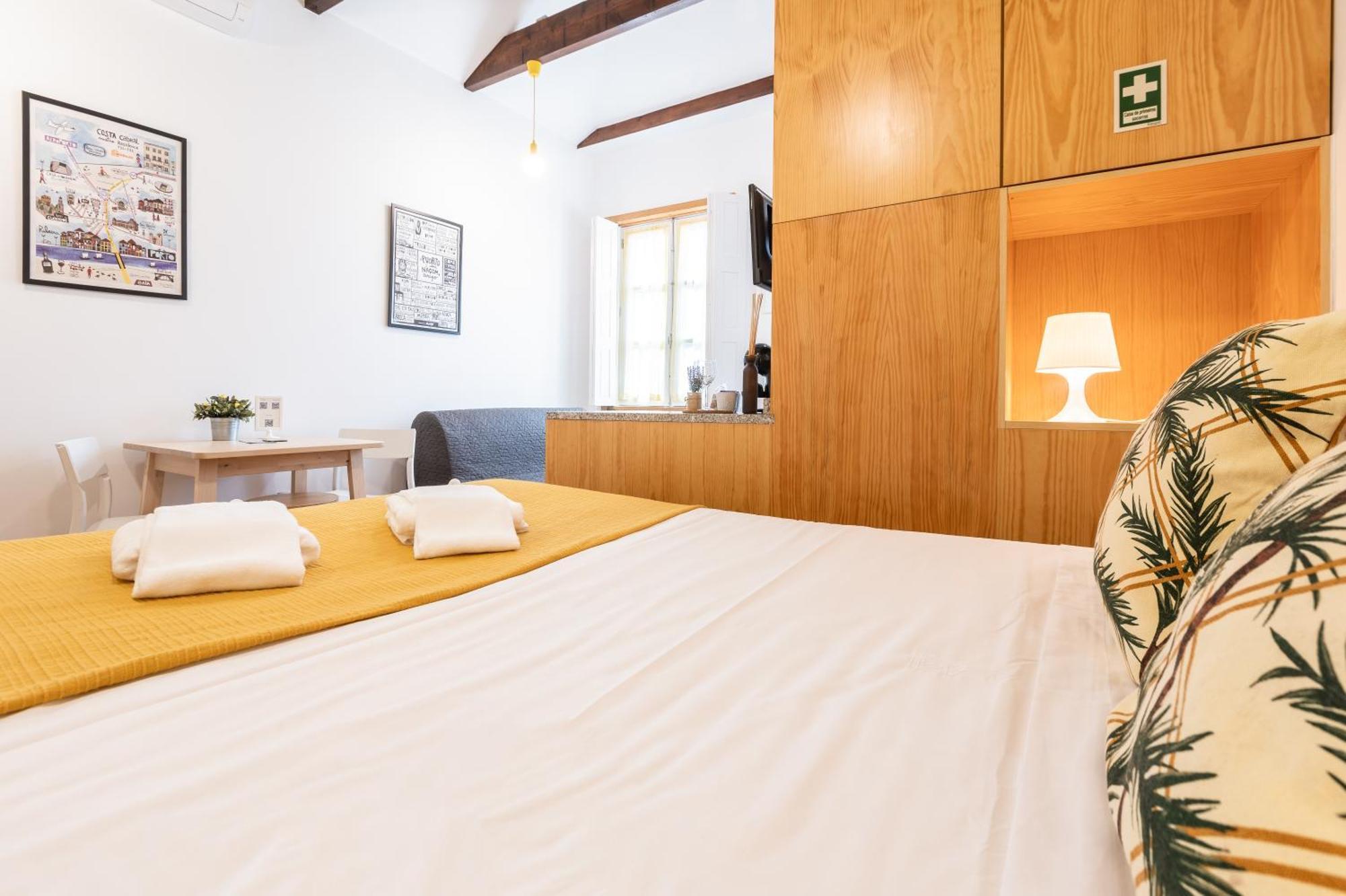 731 Costa Cabral Metro Residence Porto Quarto foto