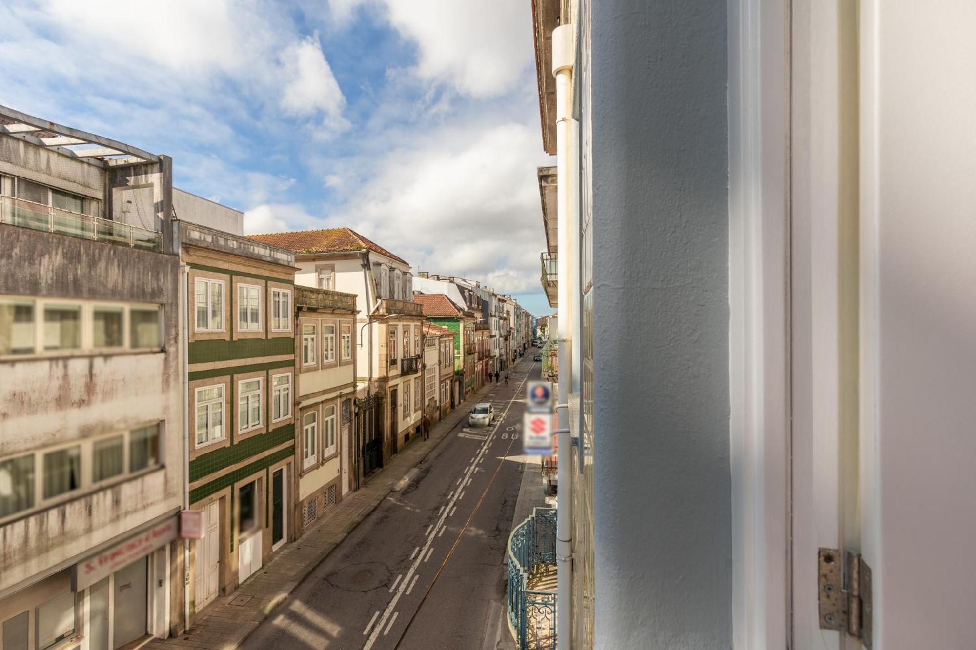 731 Costa Cabral Metro Residence Porto Quarto foto